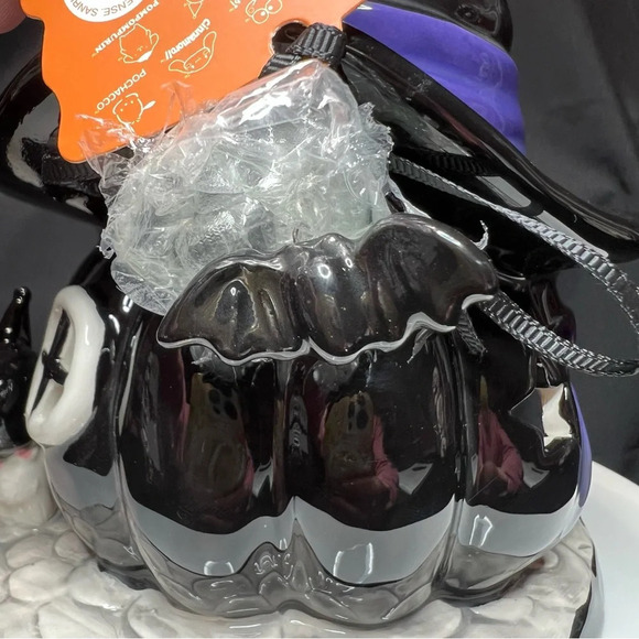 Blue Sky ClayWorks Hello Kitty Kuromi Halloween Jack OLantern Witch Candle House - Picture 11 of 12